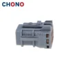 7123 7464 40 Pa66 Wholesale 6 Way Plastic Head Light Tail Light Auto Socket Plug (2)